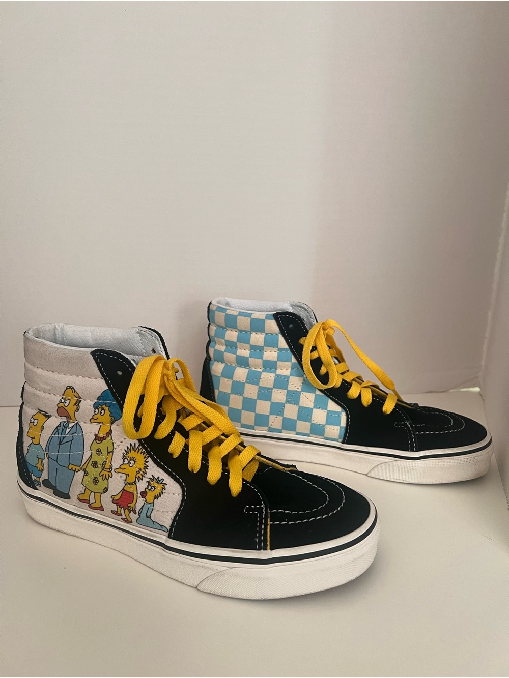 Vans Sk8-Hi - Simpsons Family 1987-2020 LIMITED EDITION Women’s Sz 7